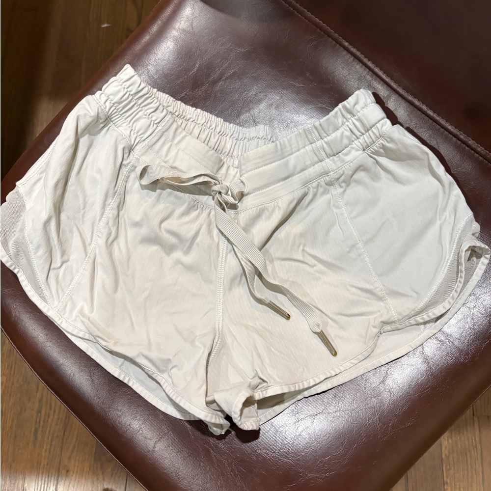 Lululemon hotty hot shorts.